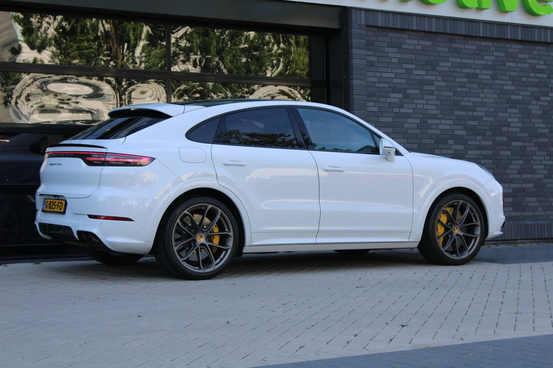 Hoofdafbeelding Porsche Cayenne