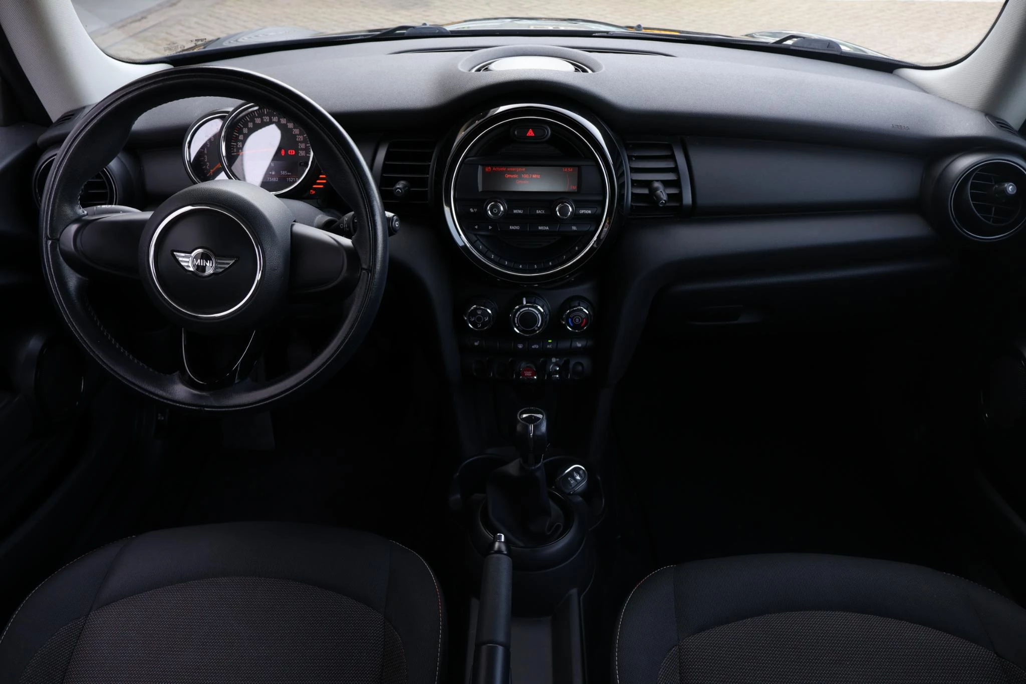 Hoofdafbeelding MINI One