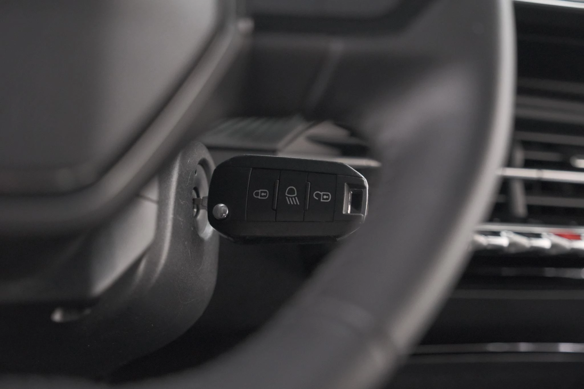 Hoofdafbeelding Peugeot e-208