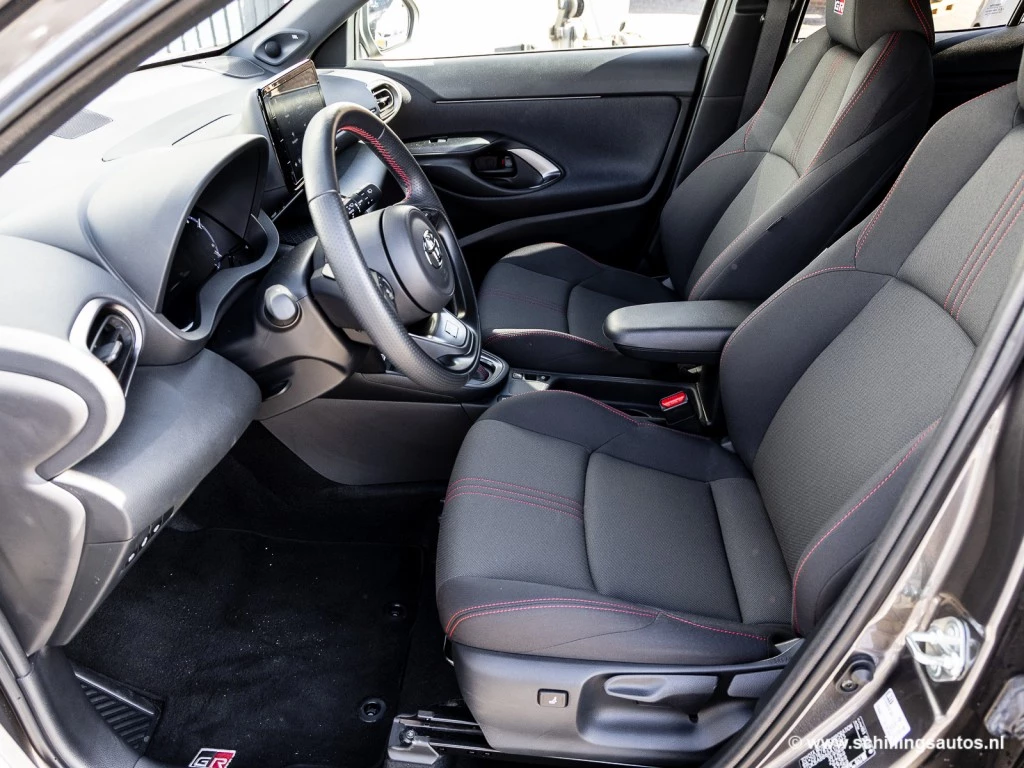 Hoofdafbeelding Toyota Yaris Cross