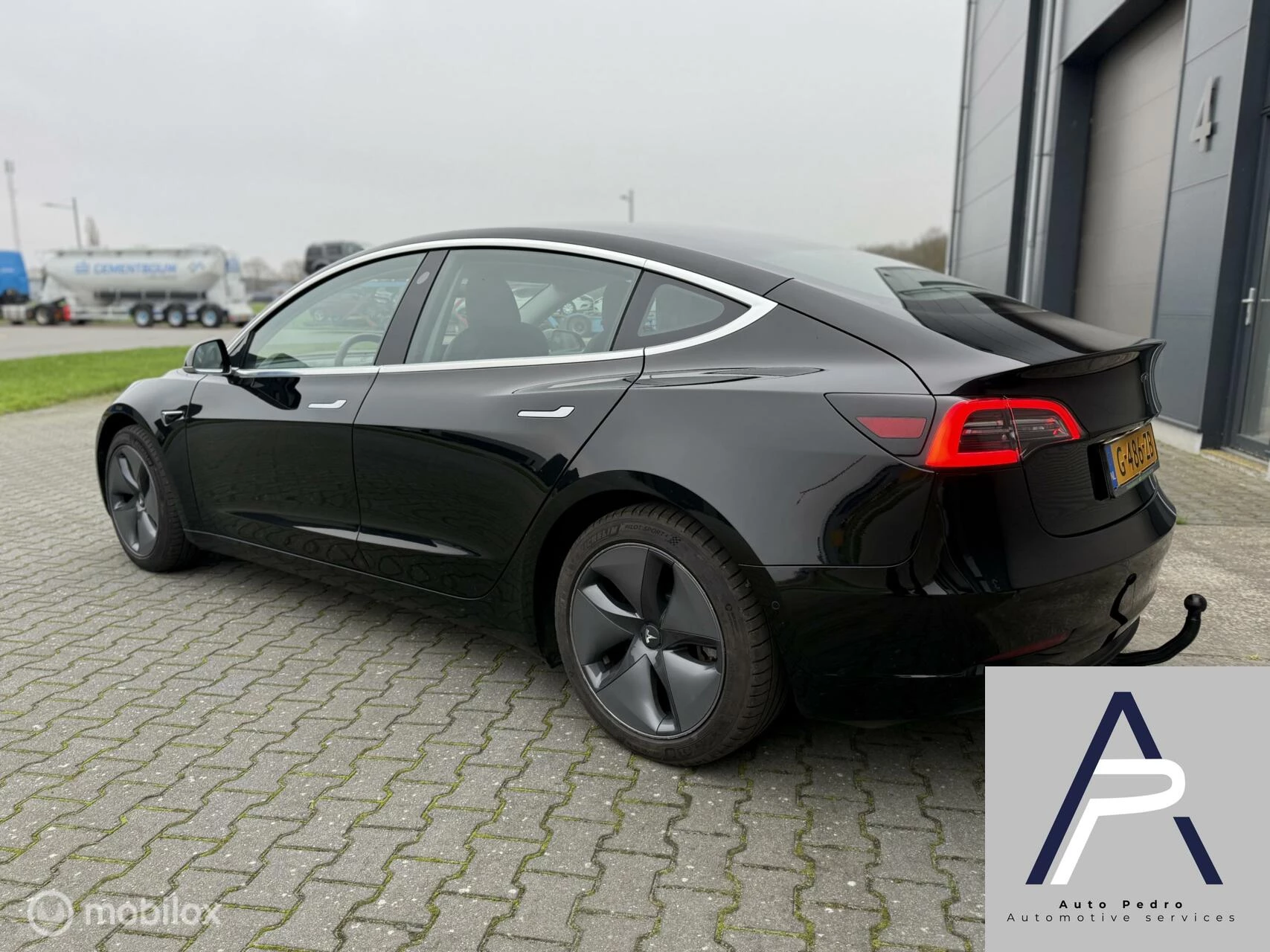 Hoofdafbeelding Tesla Model 3