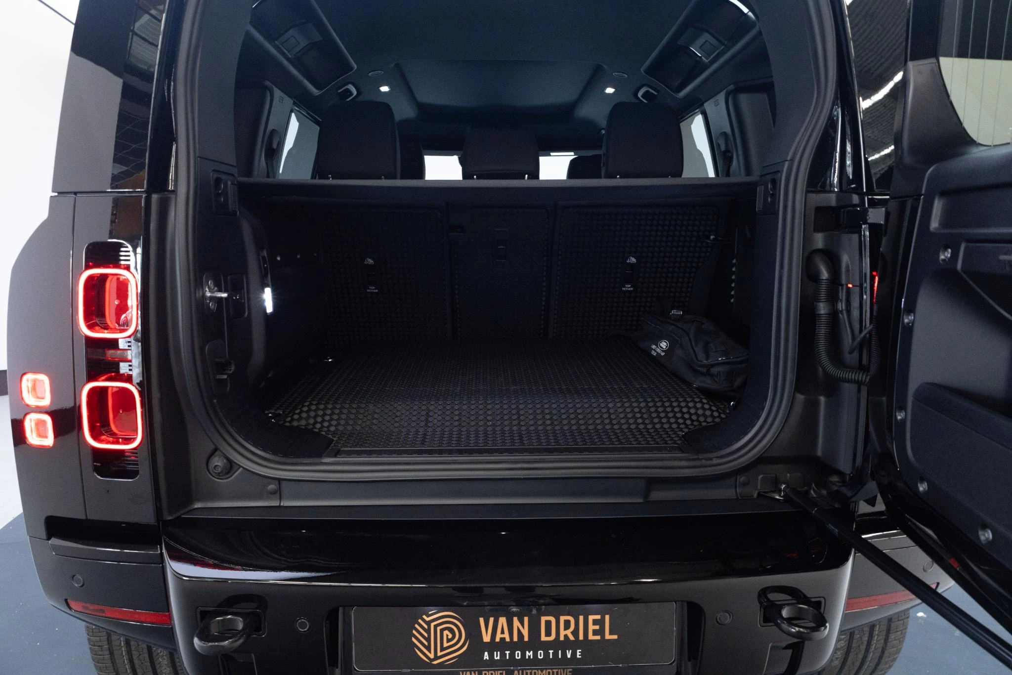 Hoofdafbeelding Land Rover Defender