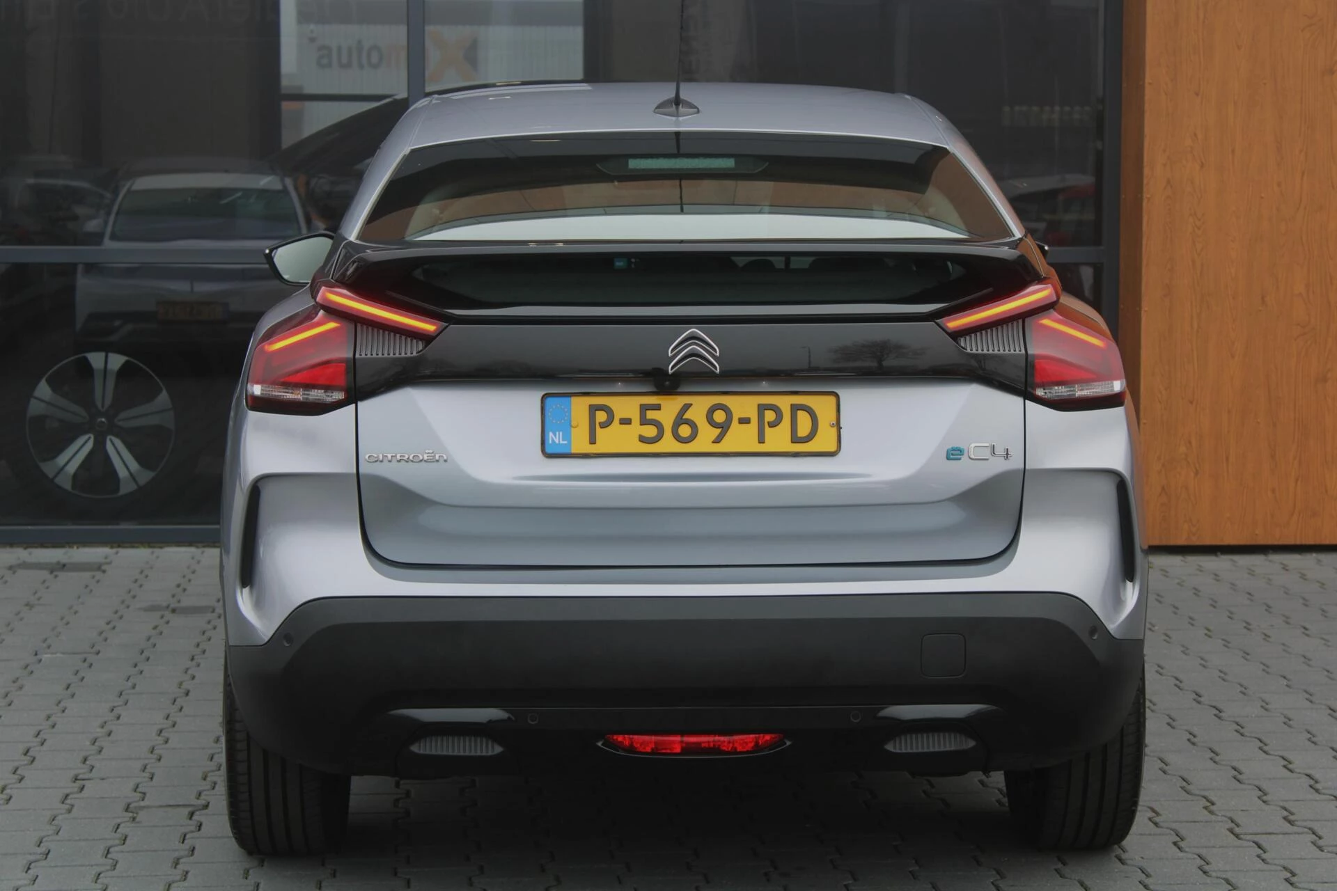 Hoofdafbeelding Citroën ë-C4