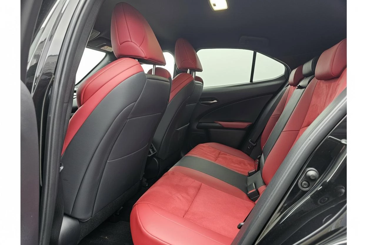 Hoofdafbeelding Lexus UX