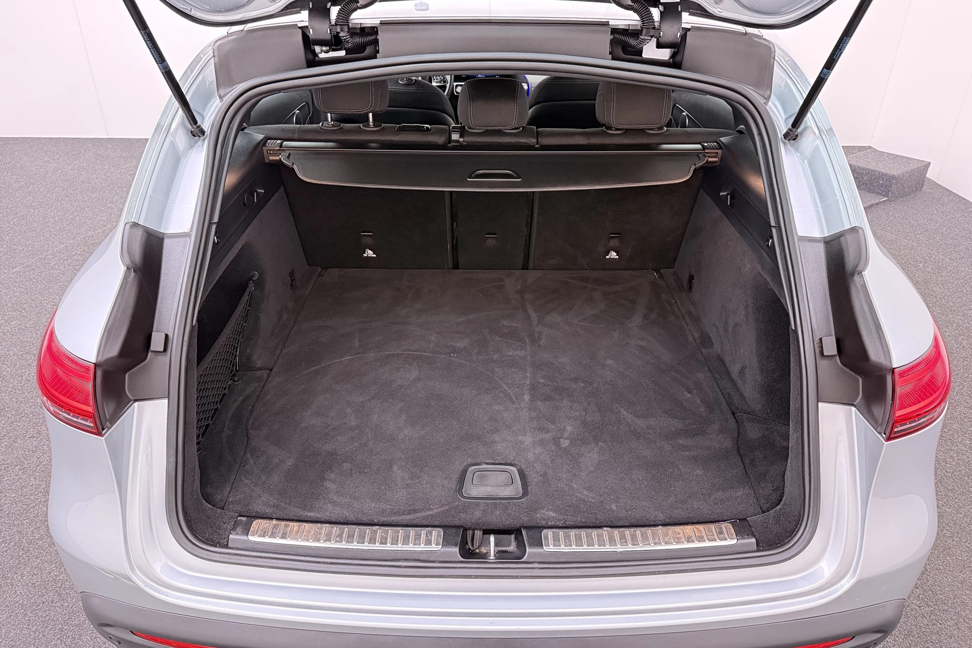 Hoofdafbeelding Mercedes-Benz EQC