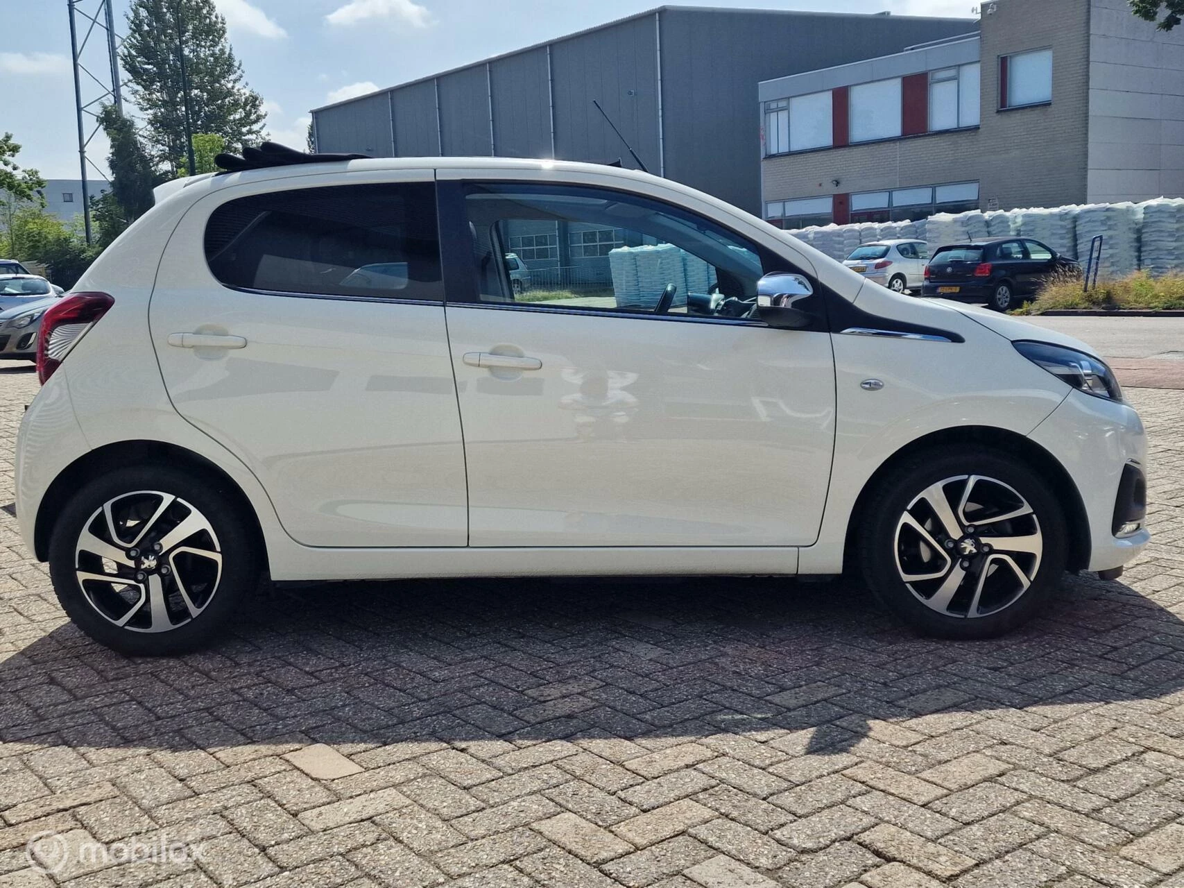 Hoofdafbeelding Peugeot 108