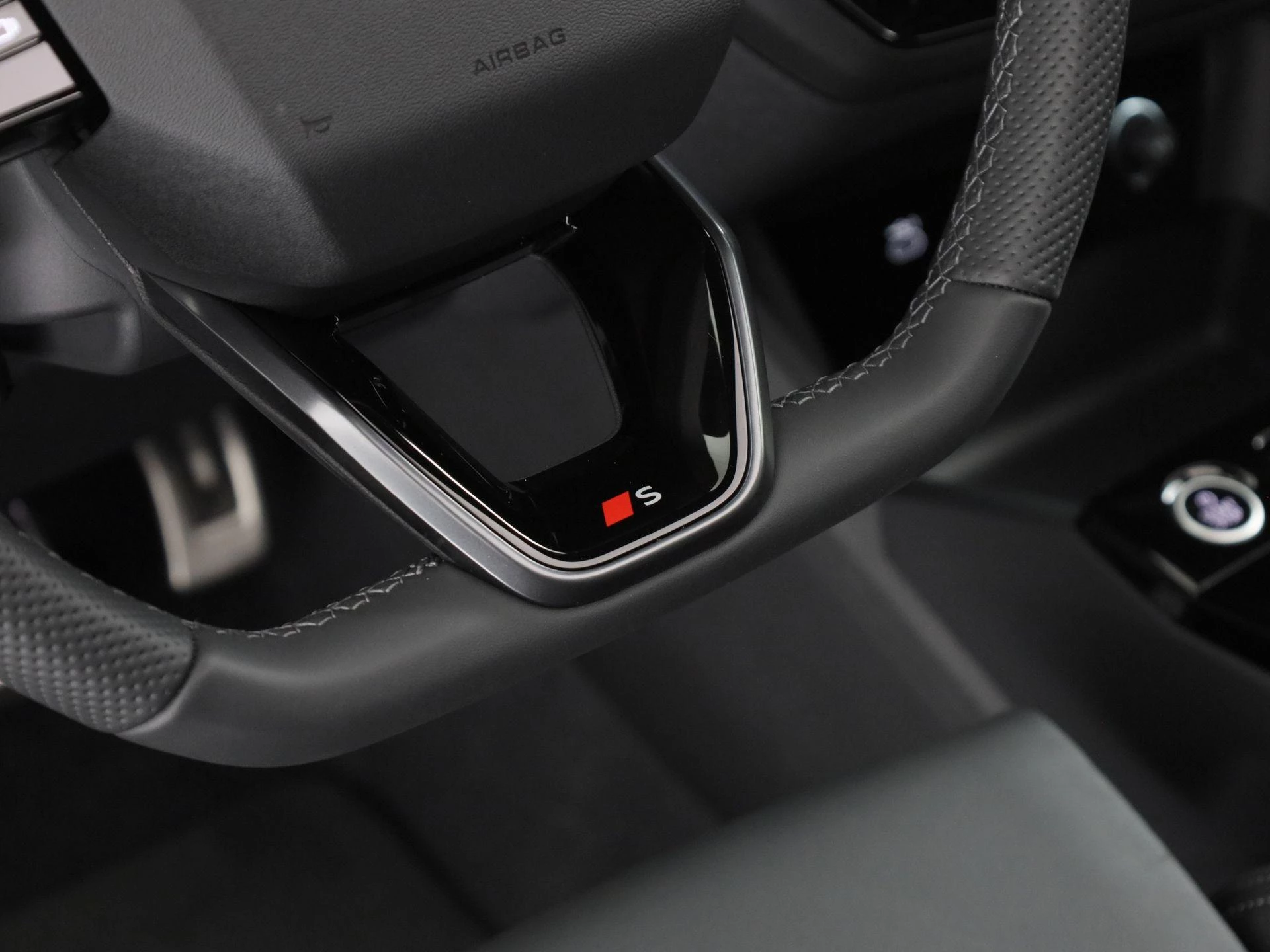 Hoofdafbeelding Audi Q6 e-tron
