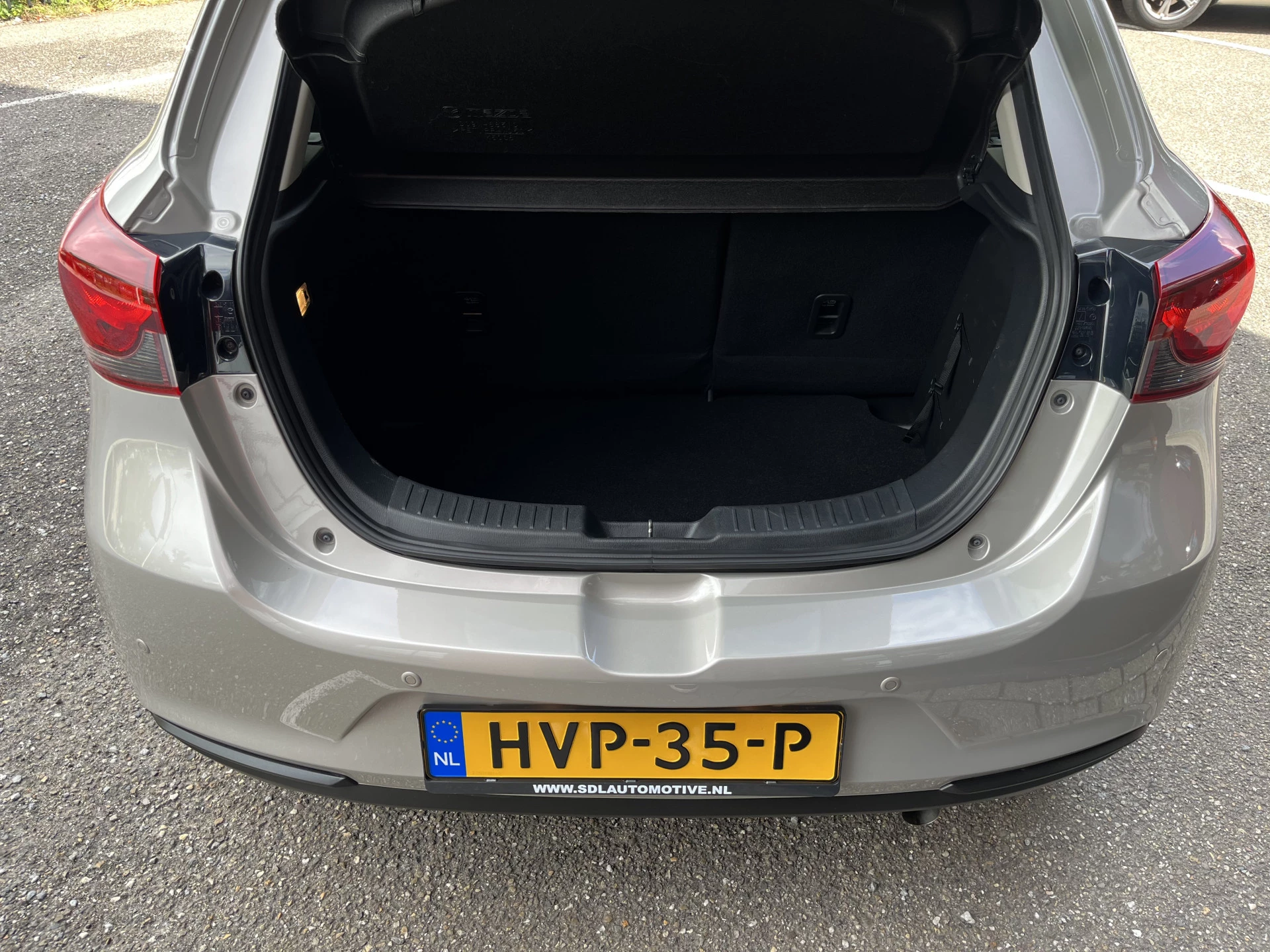 Hoofdafbeelding Mazda 2