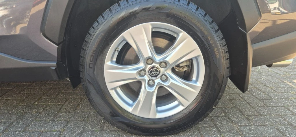 Hoofdafbeelding Toyota RAV4