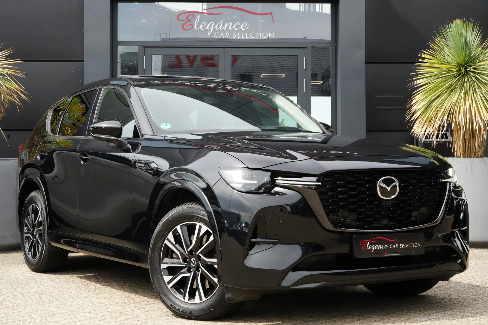 Hoofdafbeelding Mazda CX-60