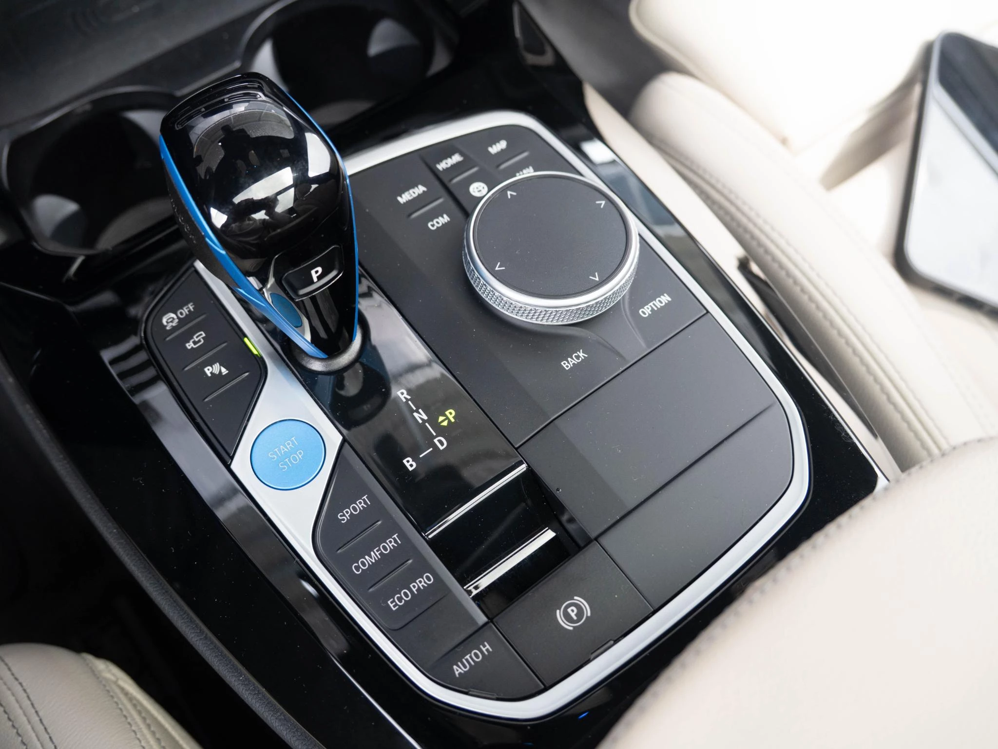 Hoofdafbeelding BMW iX3