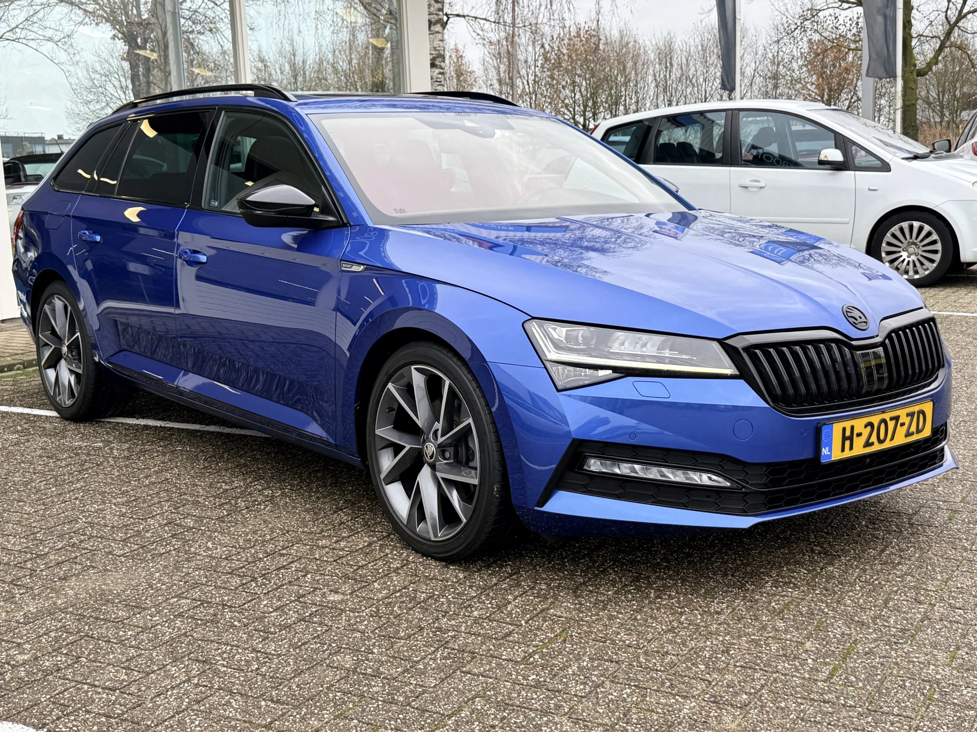 Hoofdafbeelding Škoda Superb