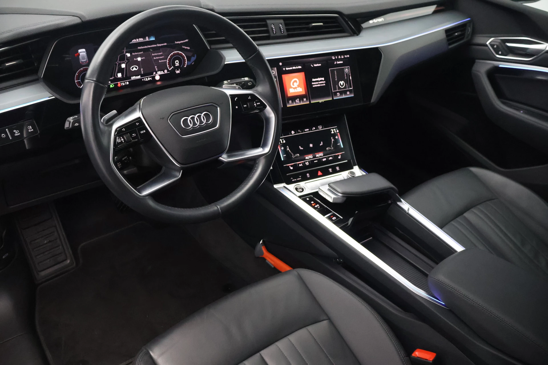 Hoofdafbeelding Audi e-tron