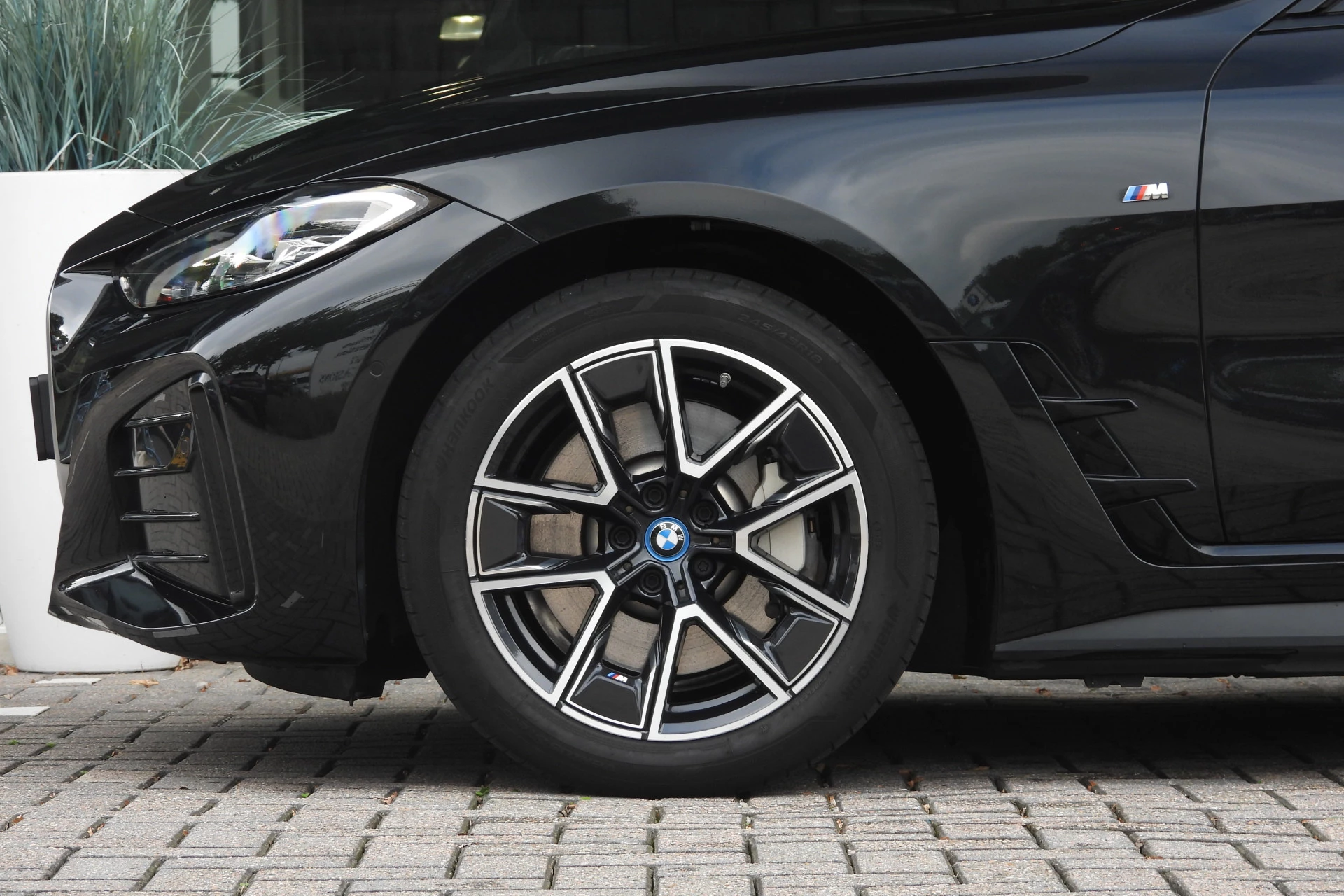 Hoofdafbeelding BMW i4