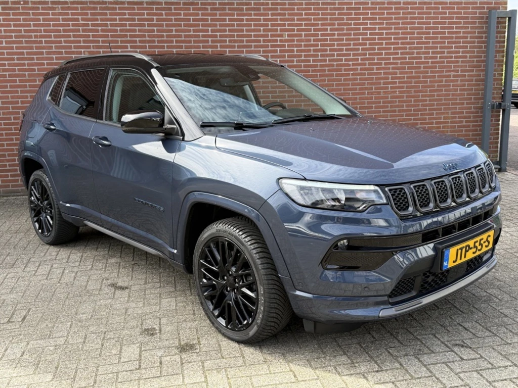 Hoofdafbeelding Jeep Compass
