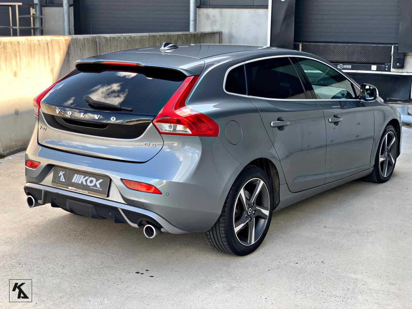 Hoofdafbeelding Volvo V40