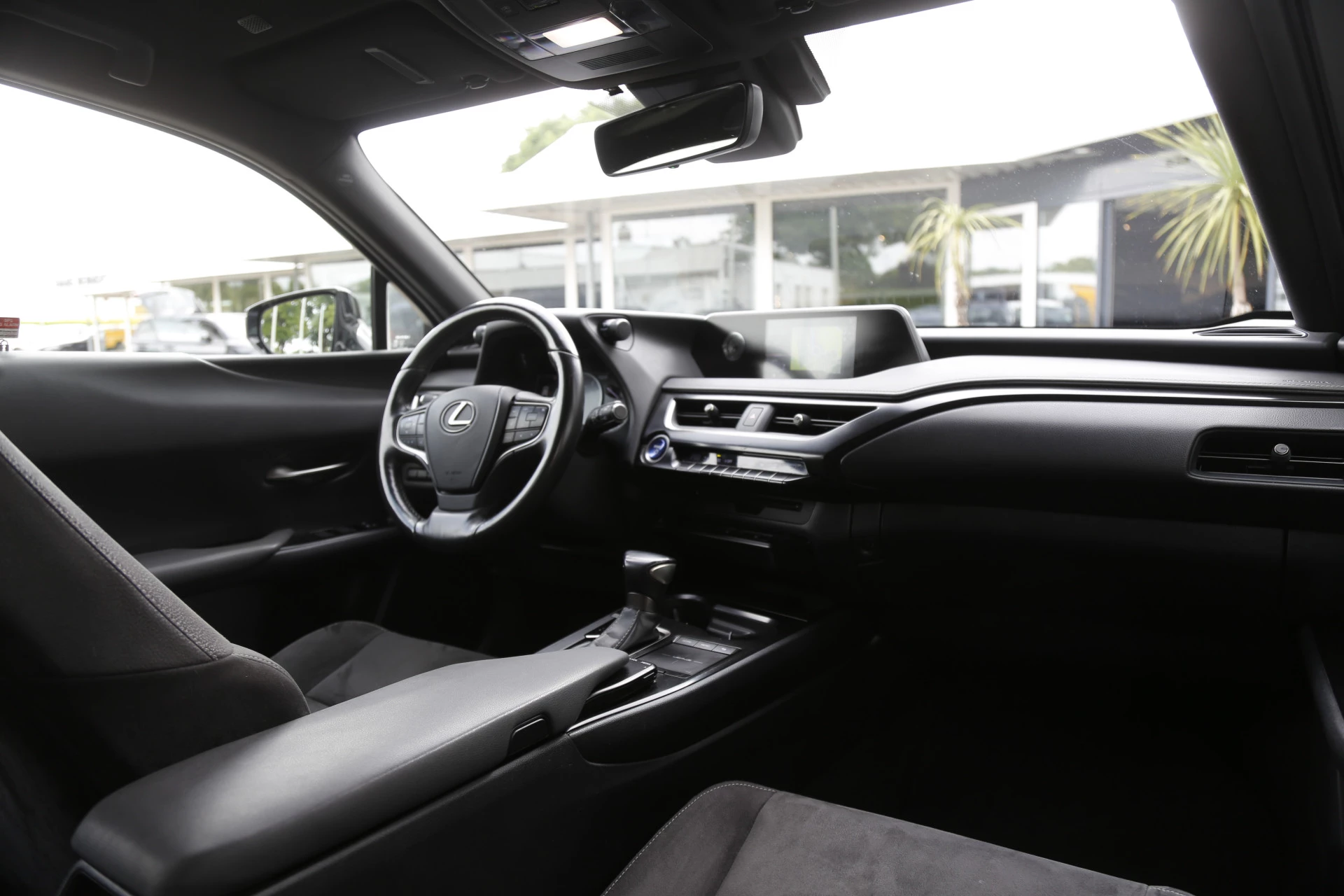 Hoofdafbeelding Lexus UX