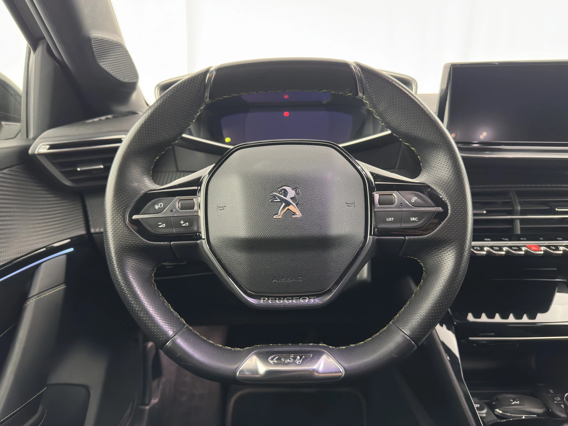 Hoofdafbeelding Peugeot e-208