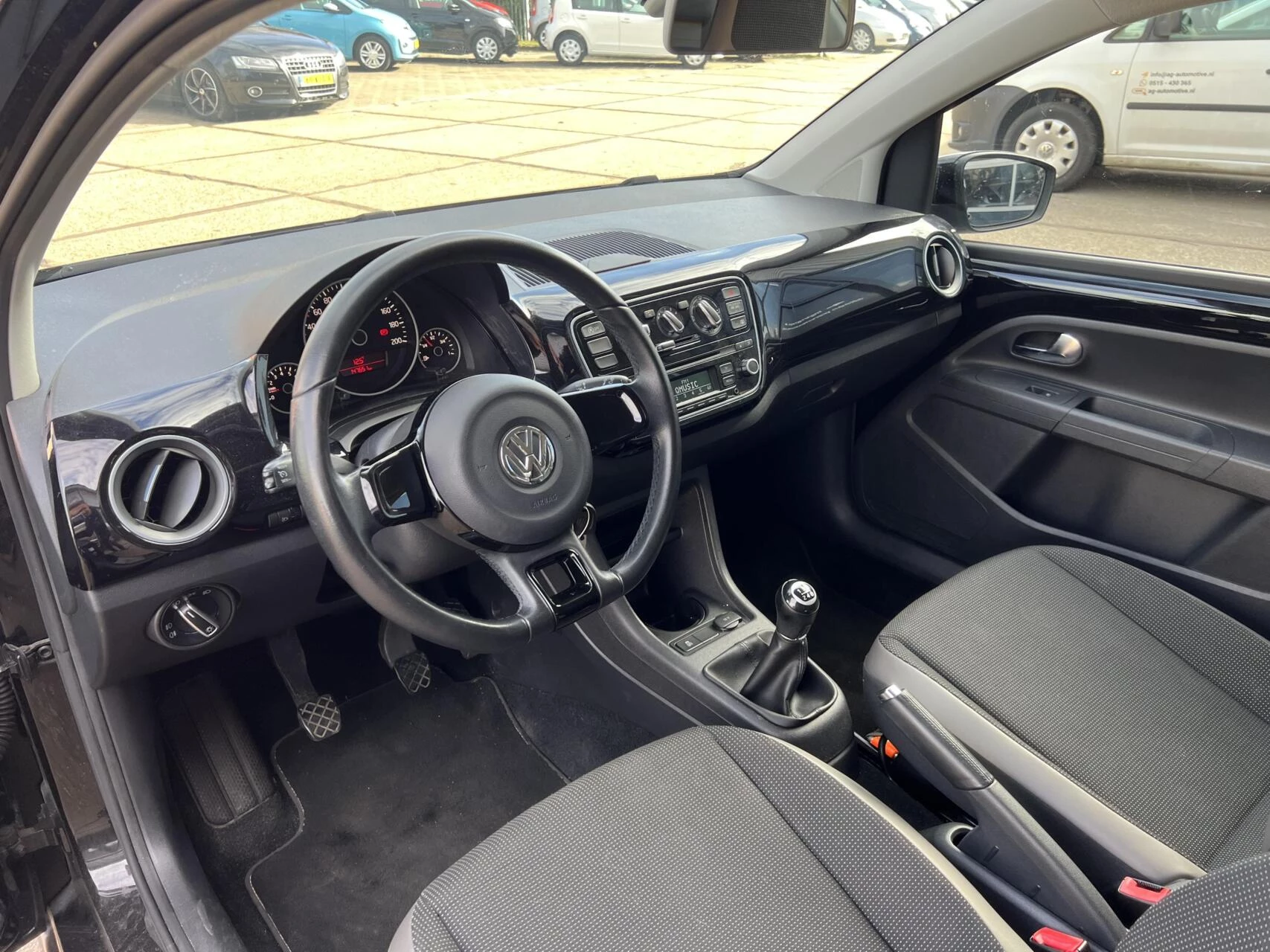 Hoofdafbeelding Volkswagen up!