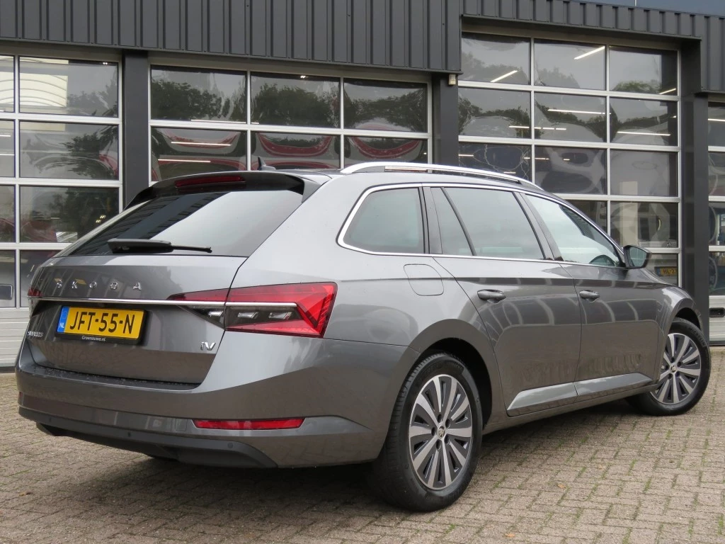 Hoofdafbeelding Škoda Superb