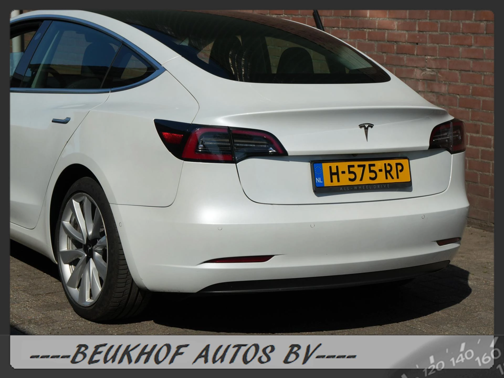 Hoofdafbeelding Tesla Model 3