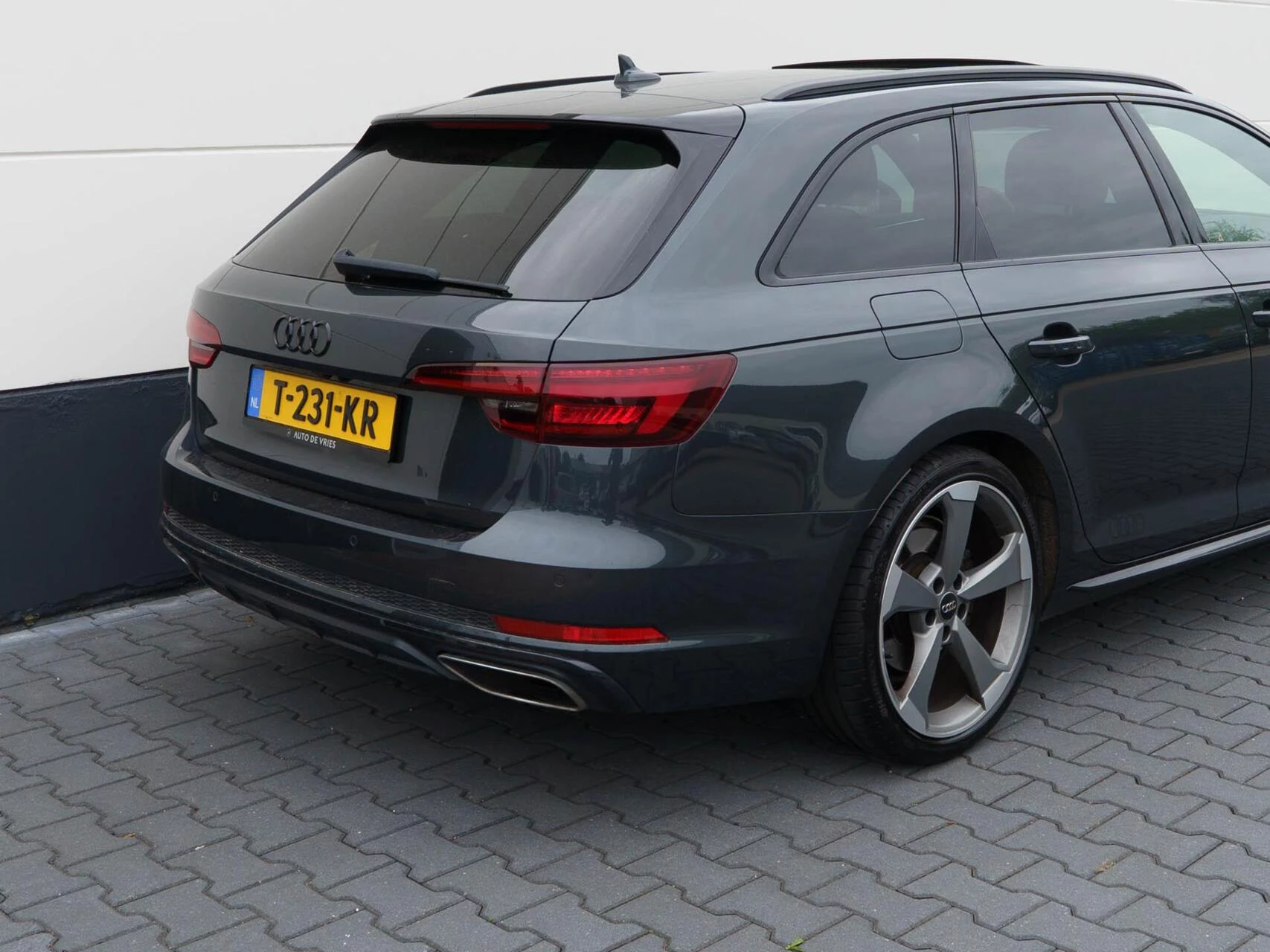 Hoofdafbeelding Audi A4