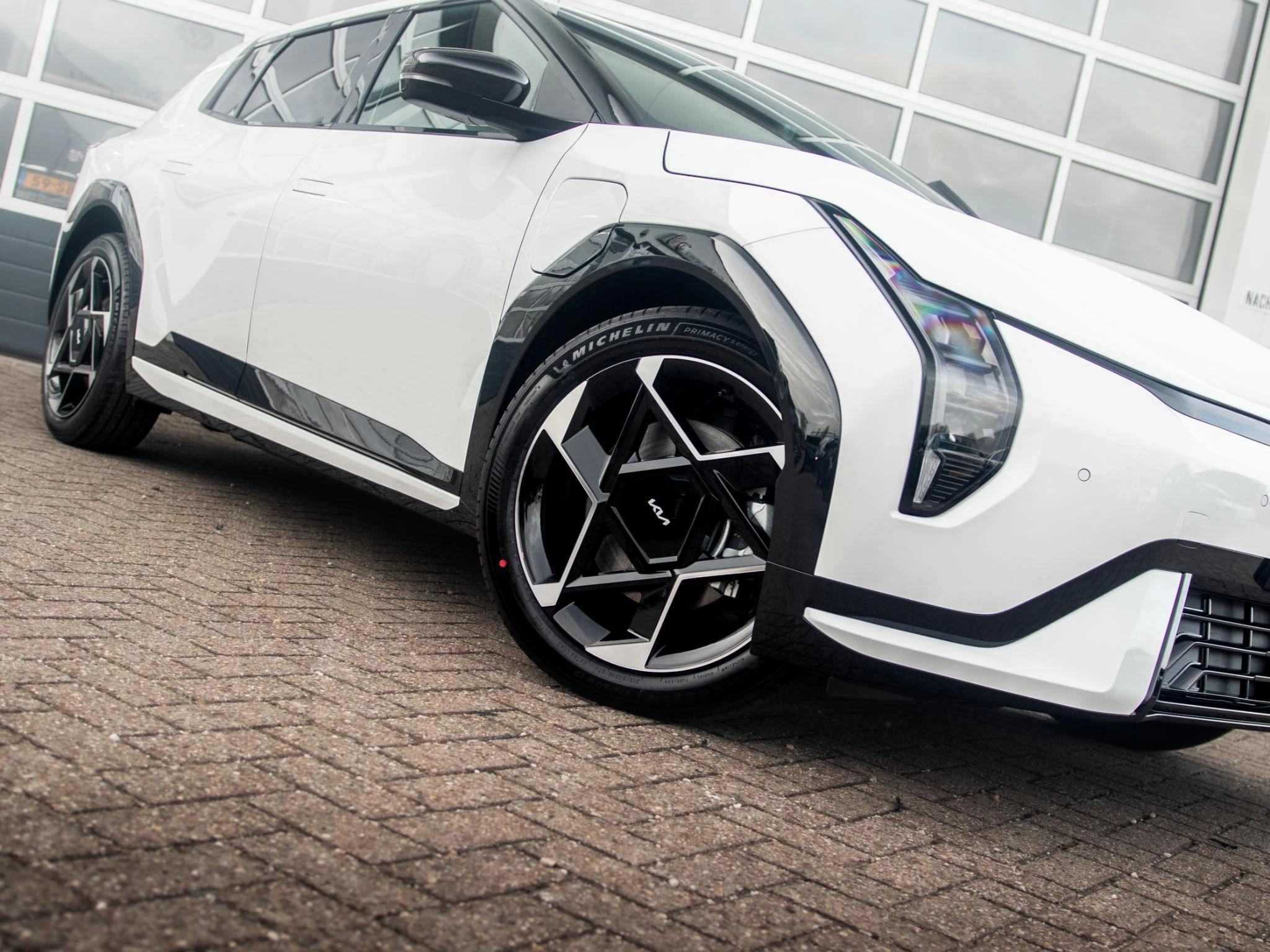 Hoofdafbeelding Kia EV4