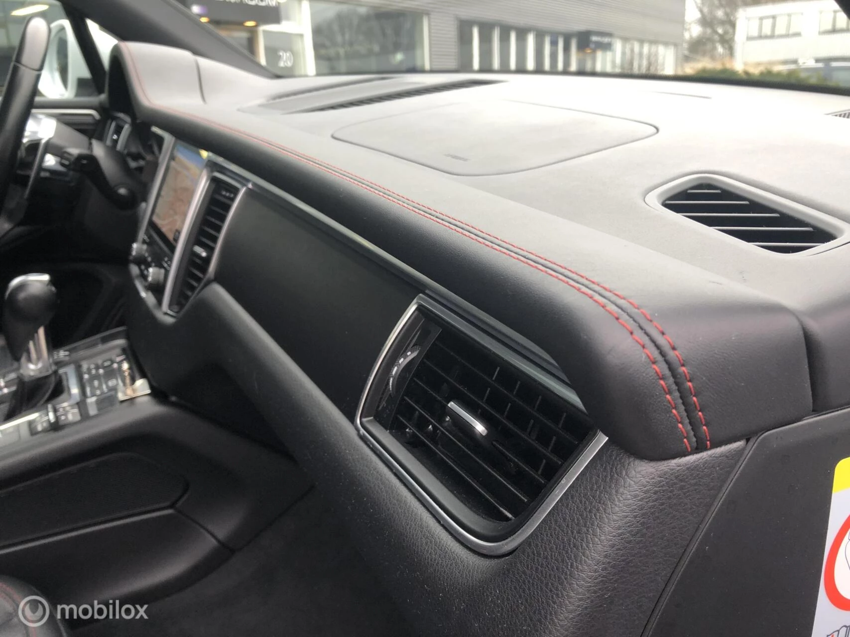 Hoofdafbeelding Porsche Macan