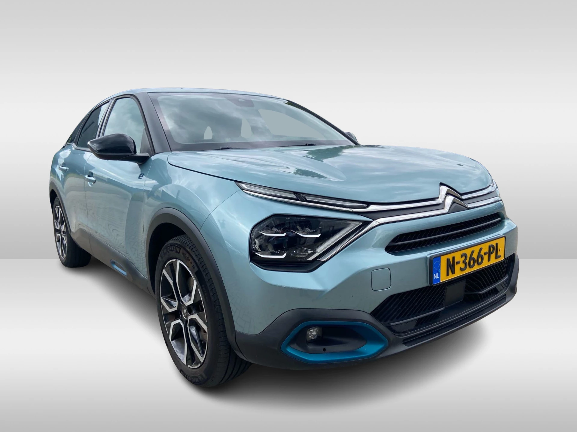 Hoofdafbeelding Citroën ë-C4
