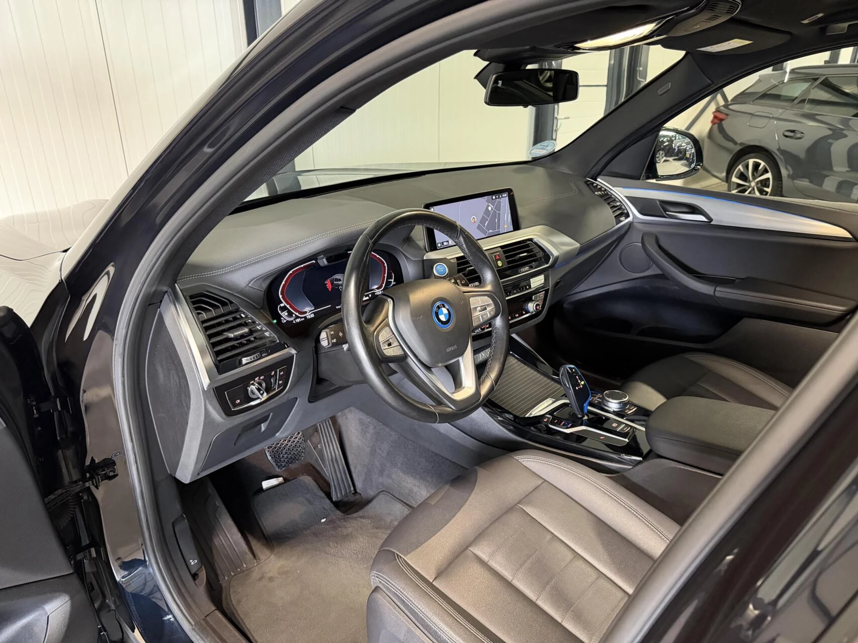 Hoofdafbeelding BMW iX3