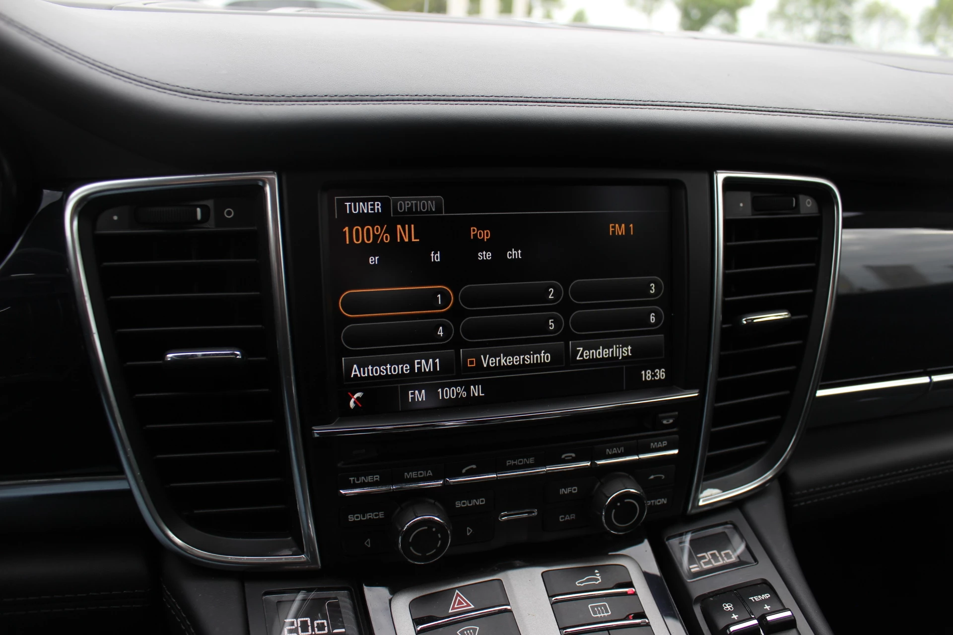 Hoofdafbeelding Porsche Panamera