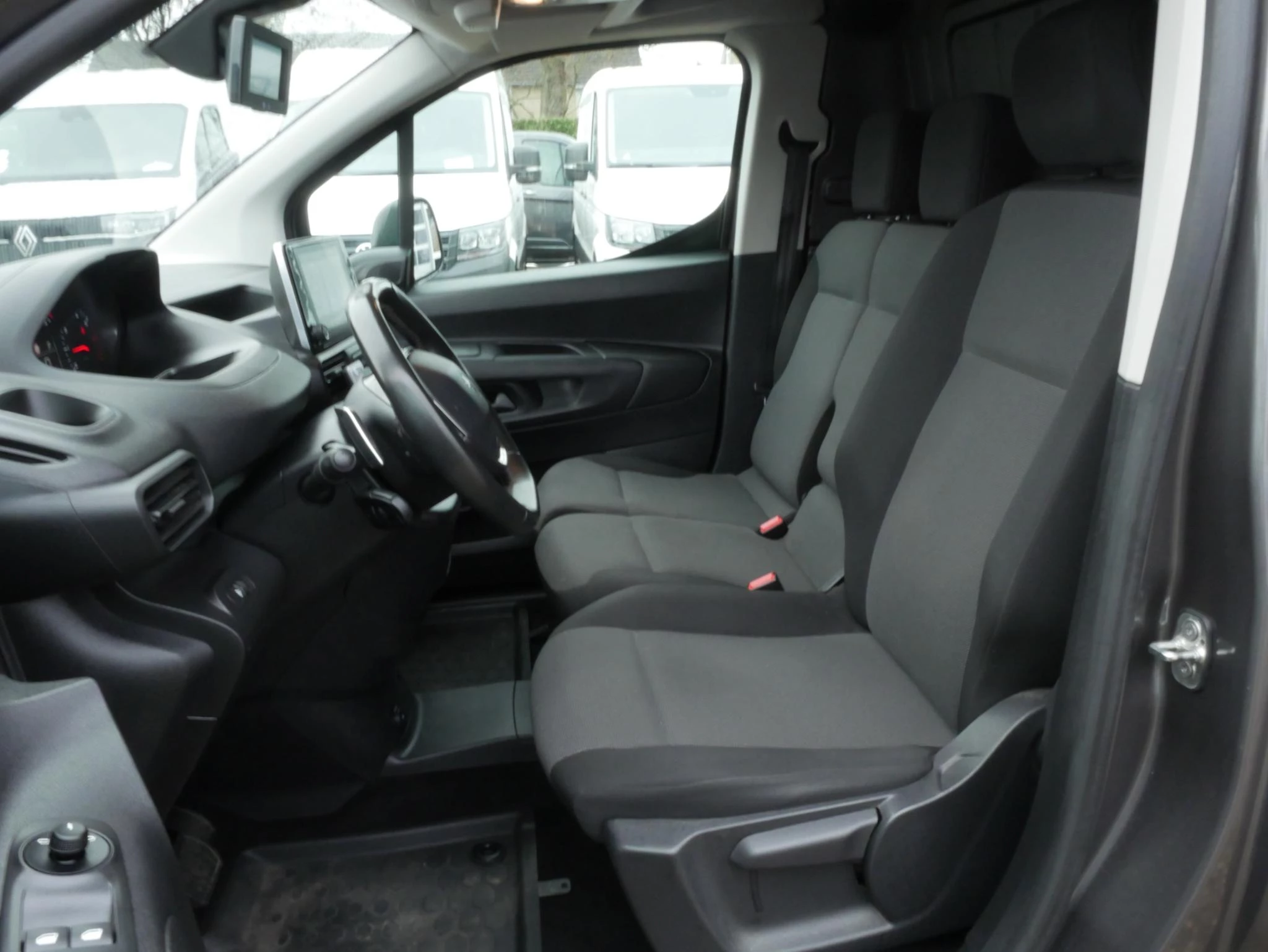 Hoofdafbeelding Peugeot Partner