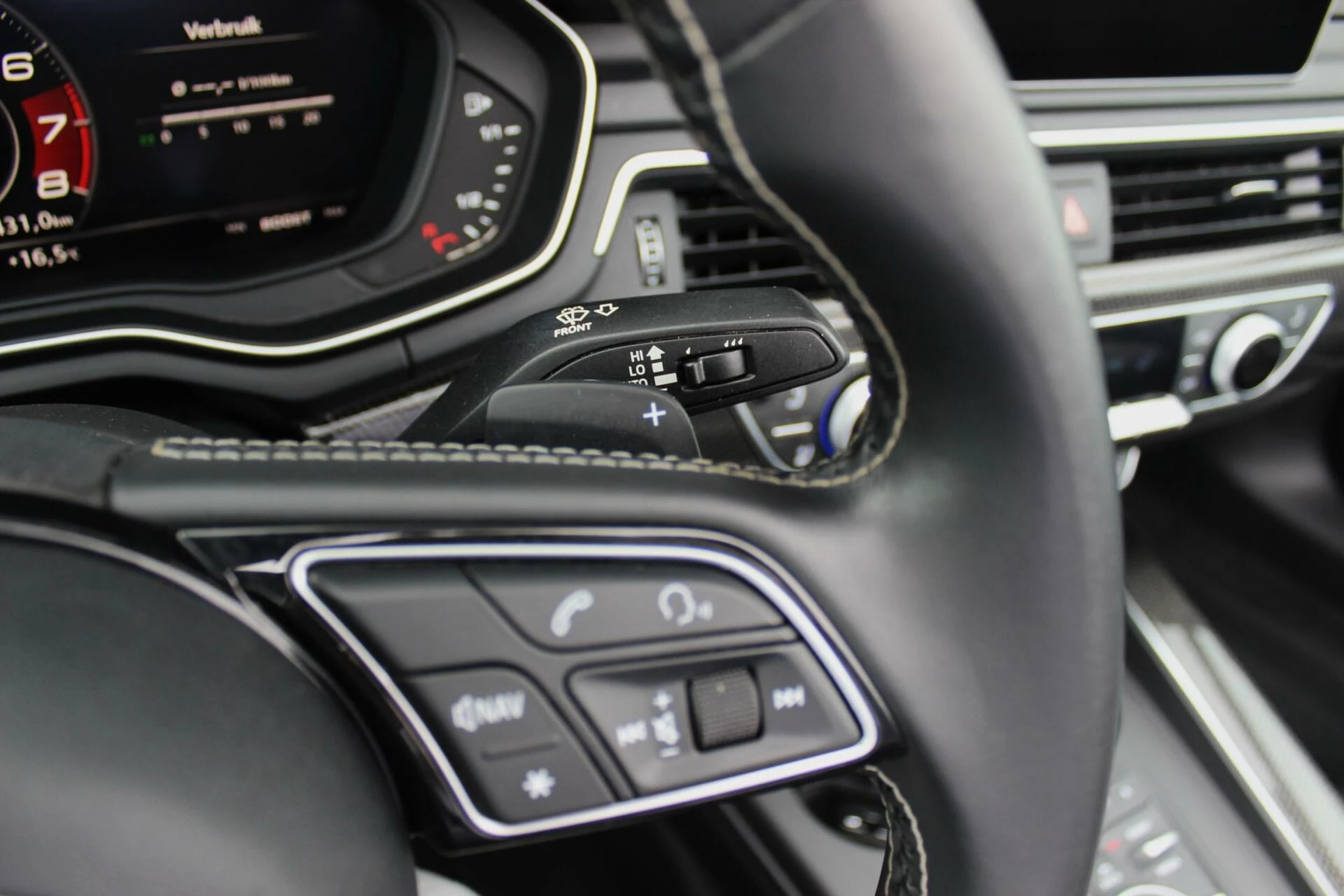 Hoofdafbeelding Audi S5