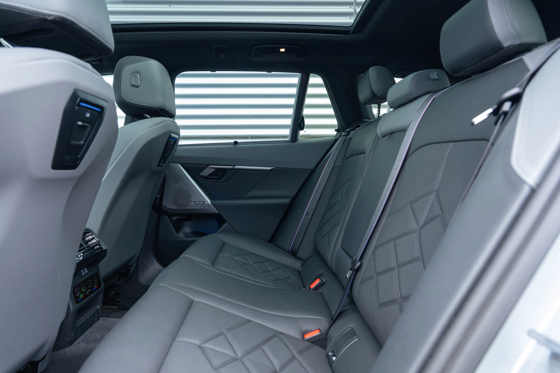 Hoofdafbeelding BMW i5