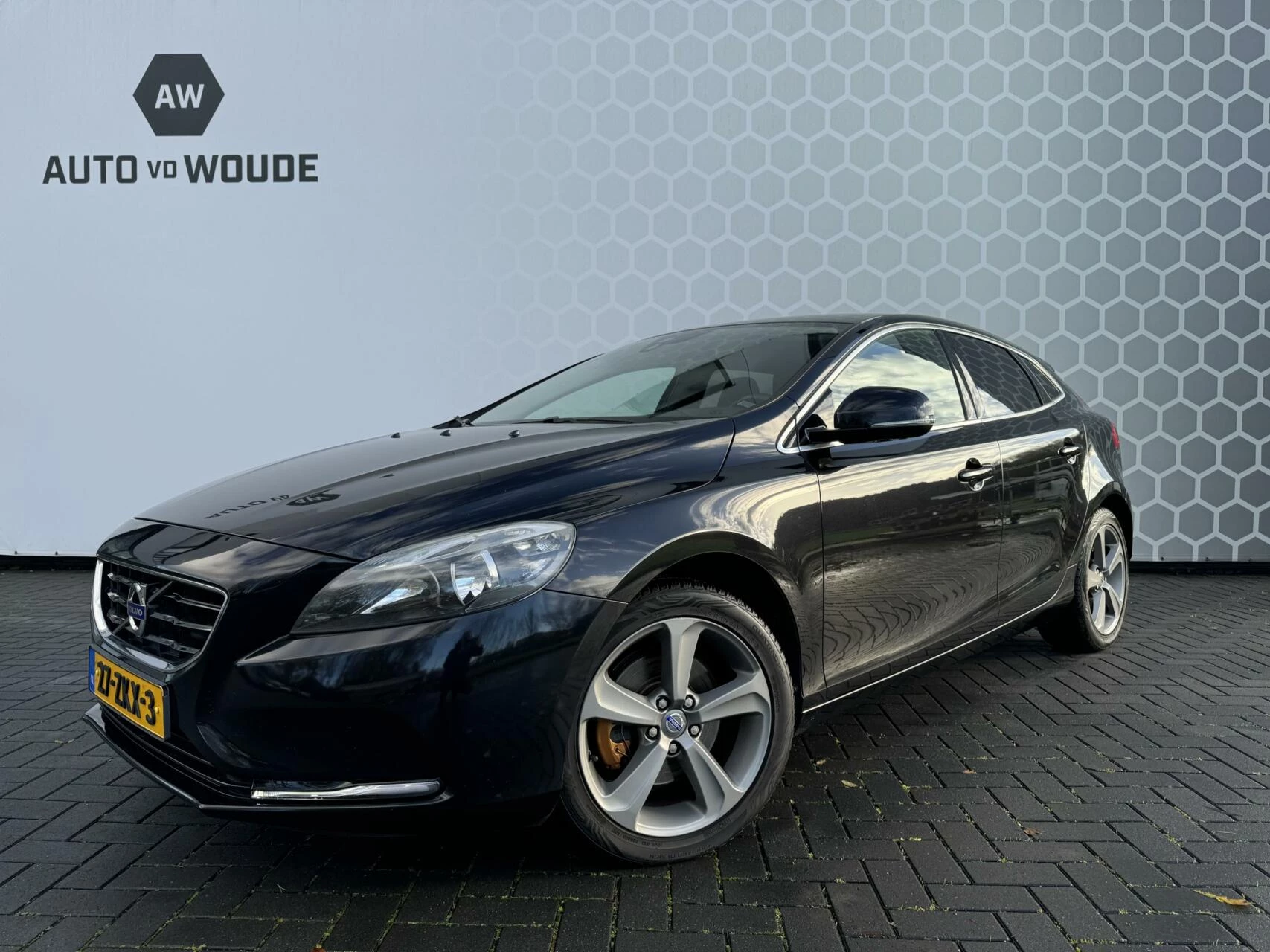 Hoofdafbeelding Volvo V40