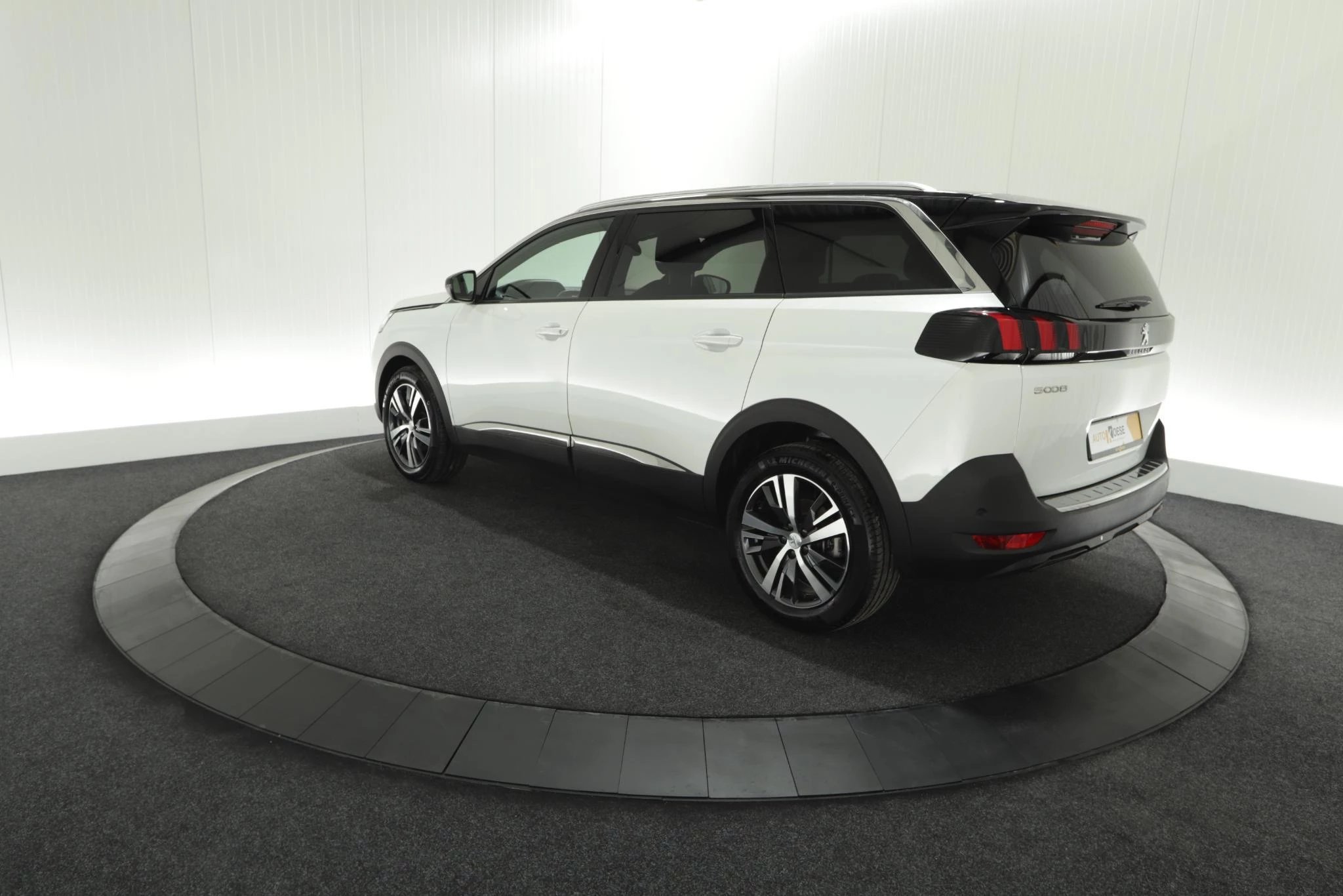 Hoofdafbeelding Peugeot 5008