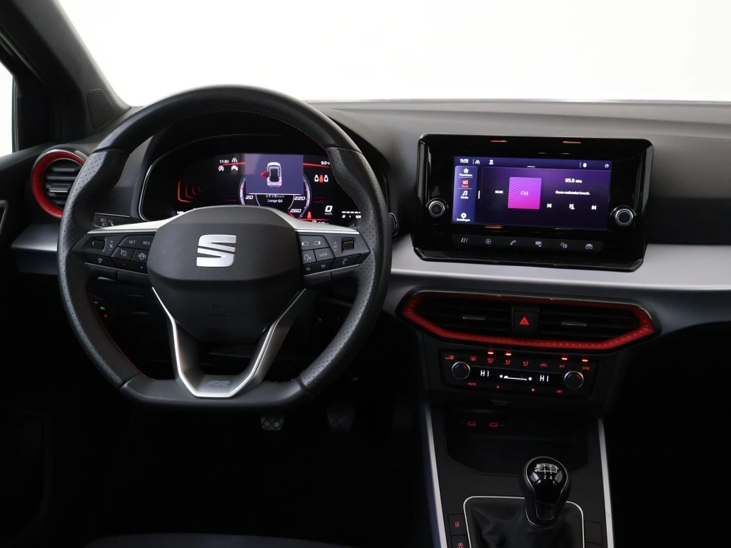 Hoofdafbeelding SEAT Arona
