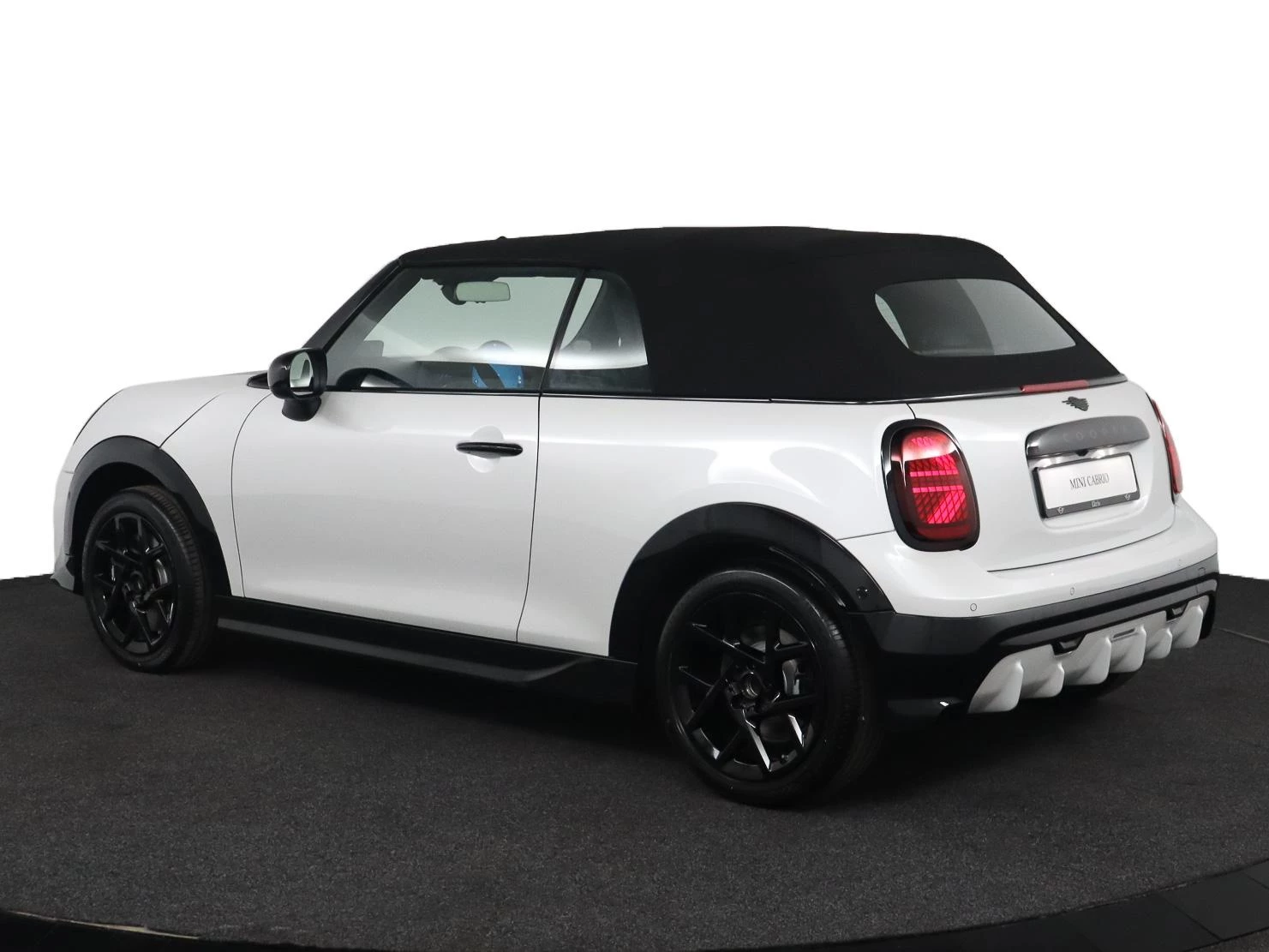 Hoofdafbeelding MINI Cabrio