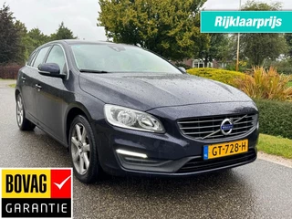 Volvo V60 1.5 T3 152pk Automaat Momentum ECC/Cruise/Navi/Trekhaak