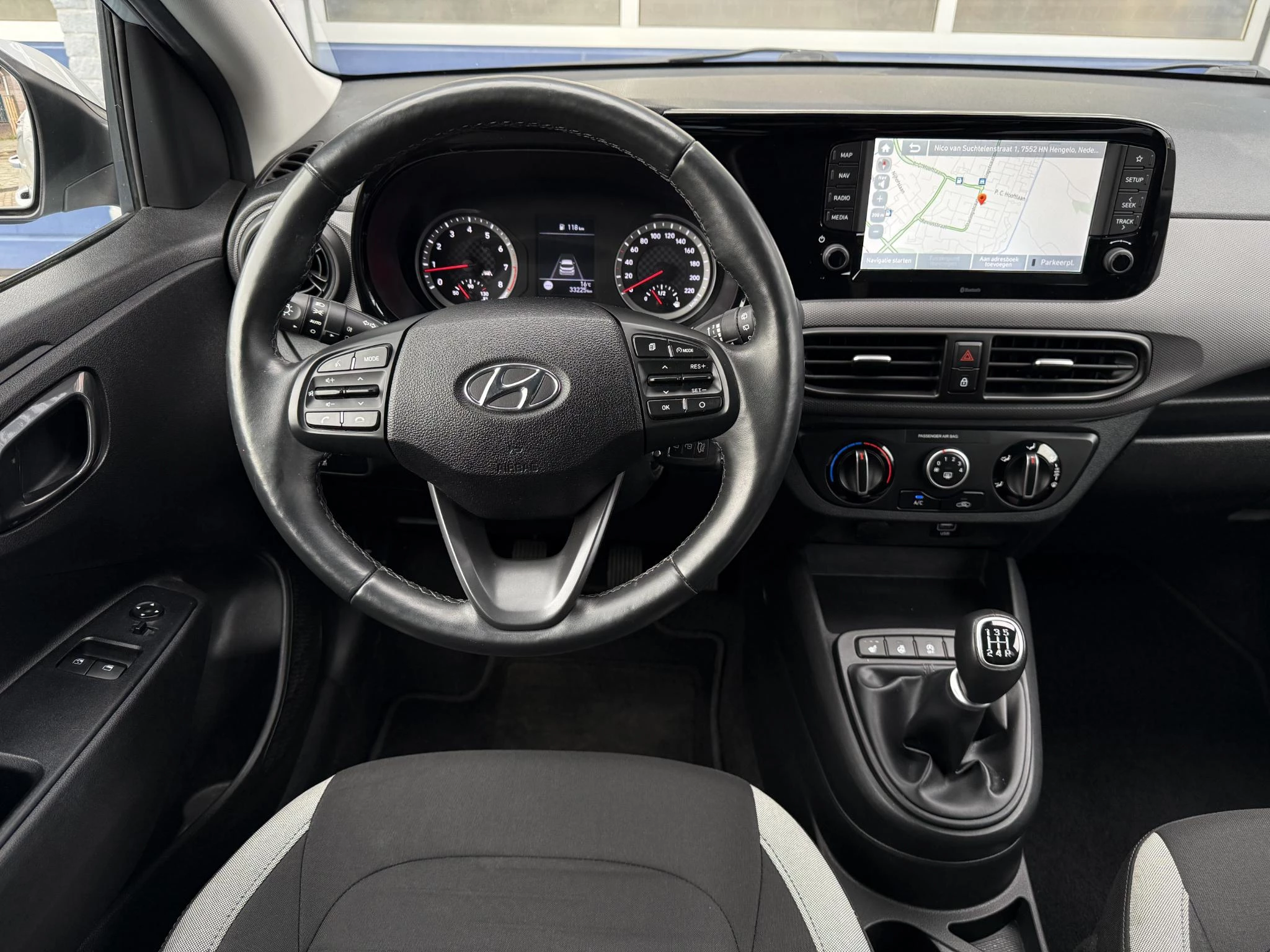 Hoofdafbeelding Hyundai i10
