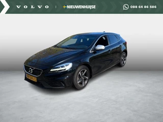 Volvo V40 2.0 T4 Business Sport | Stoelverwarming | Panoramadak | Parkeersensoren V+A | Parkeercamera | DAB radio | Keyless entry/start | Getint glas | High performance audio |