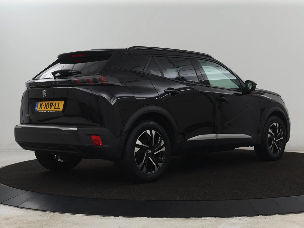 Hoofdafbeelding Peugeot e-2008