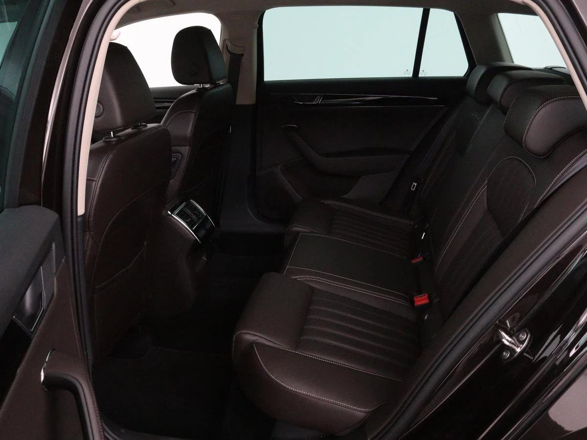 Hoofdafbeelding Škoda Superb