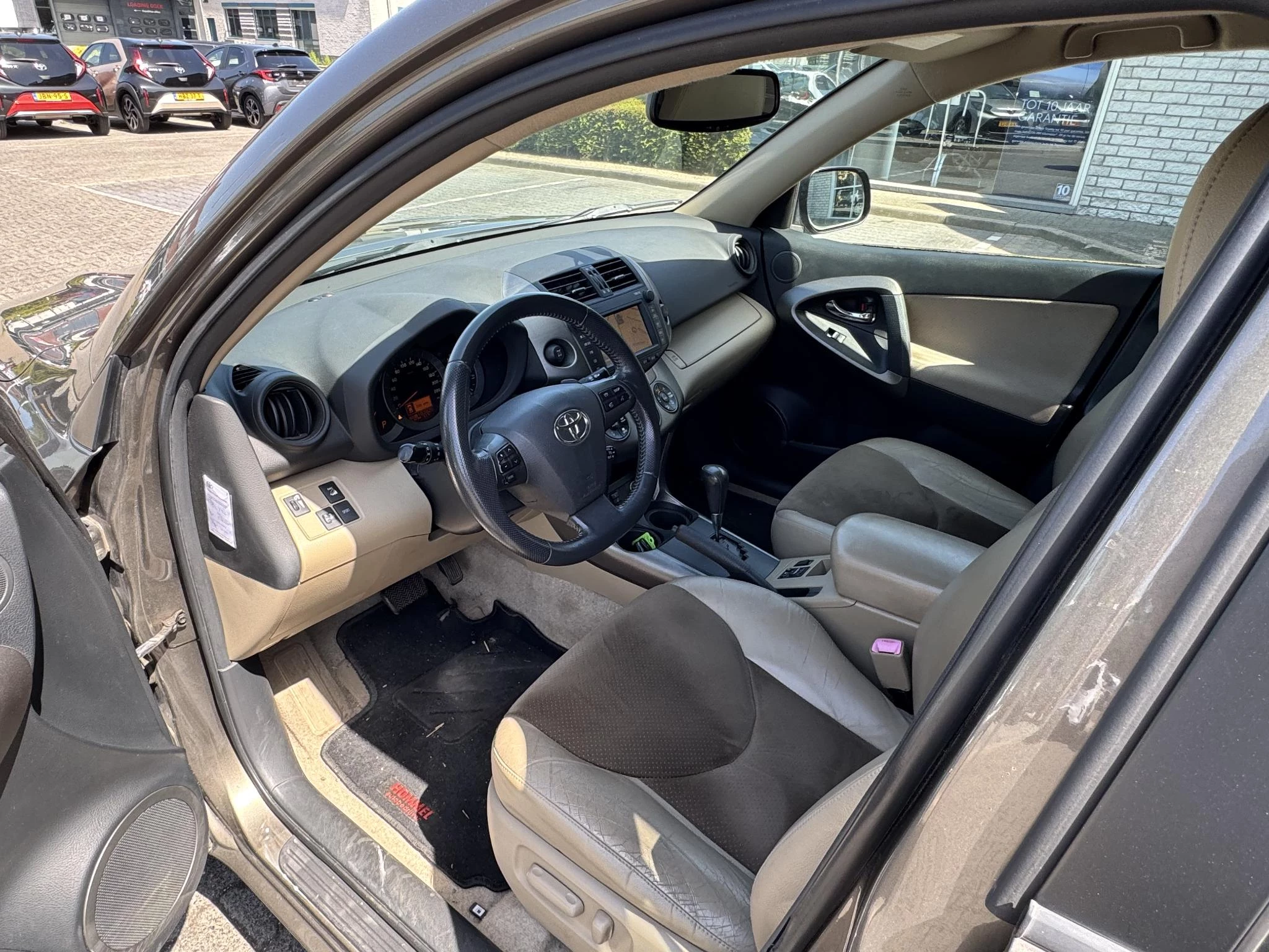 Hoofdafbeelding Toyota RAV4