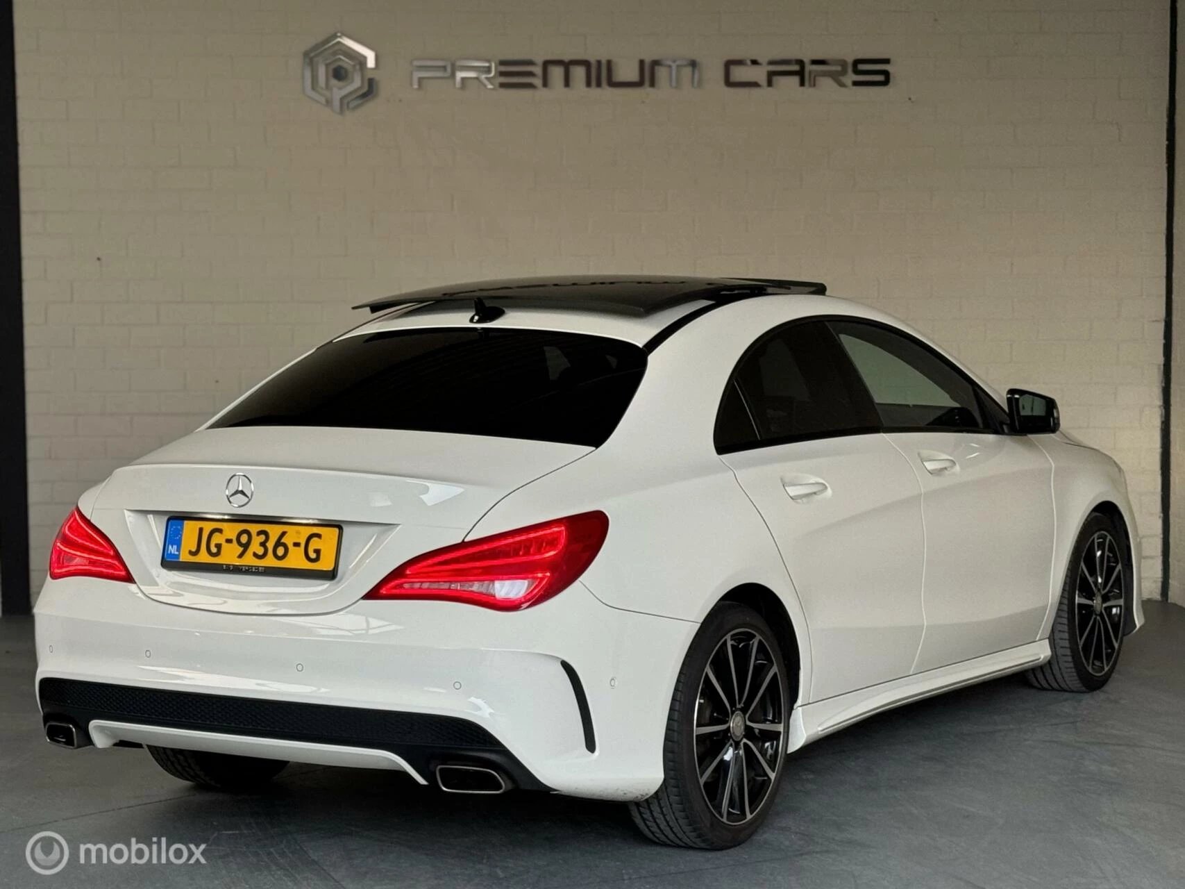 Hoofdafbeelding Mercedes-Benz CLA