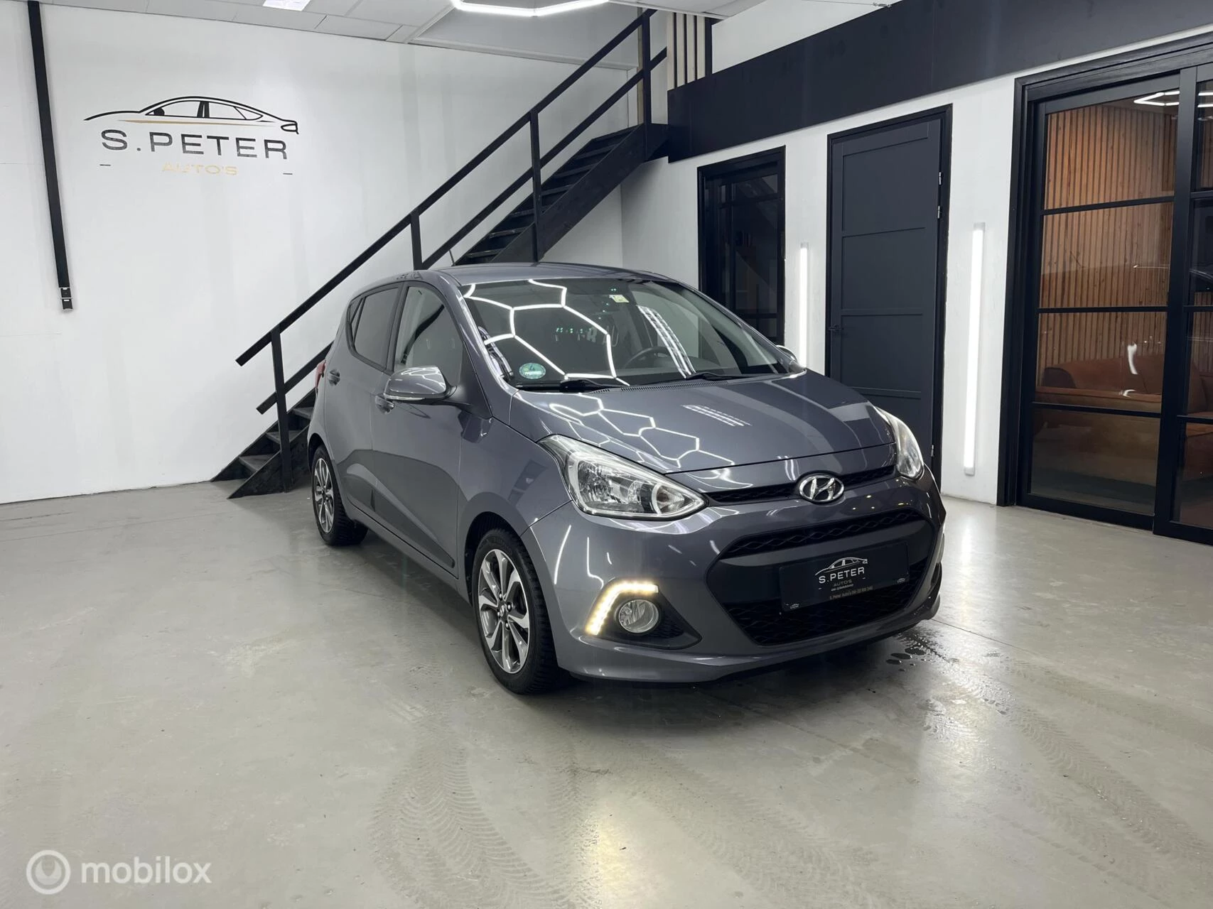 Hoofdafbeelding Hyundai i10