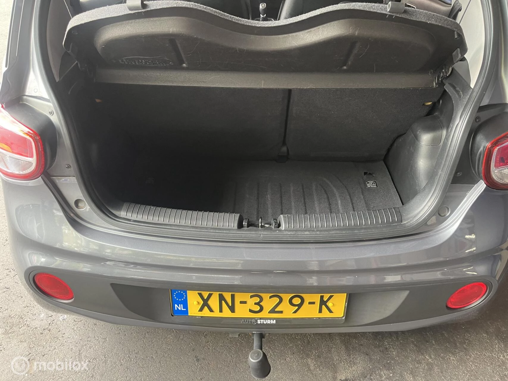 Hoofdafbeelding Hyundai i10