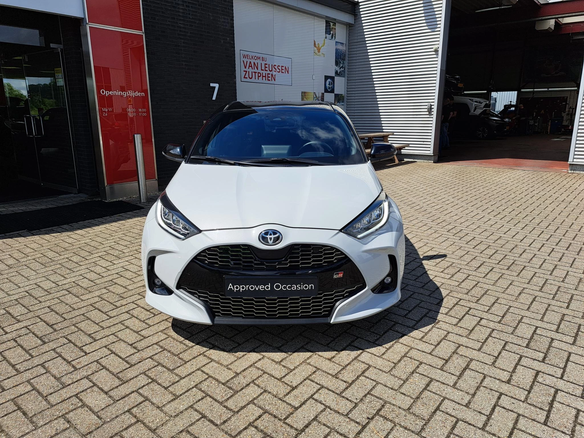 Hoofdafbeelding Toyota Yaris