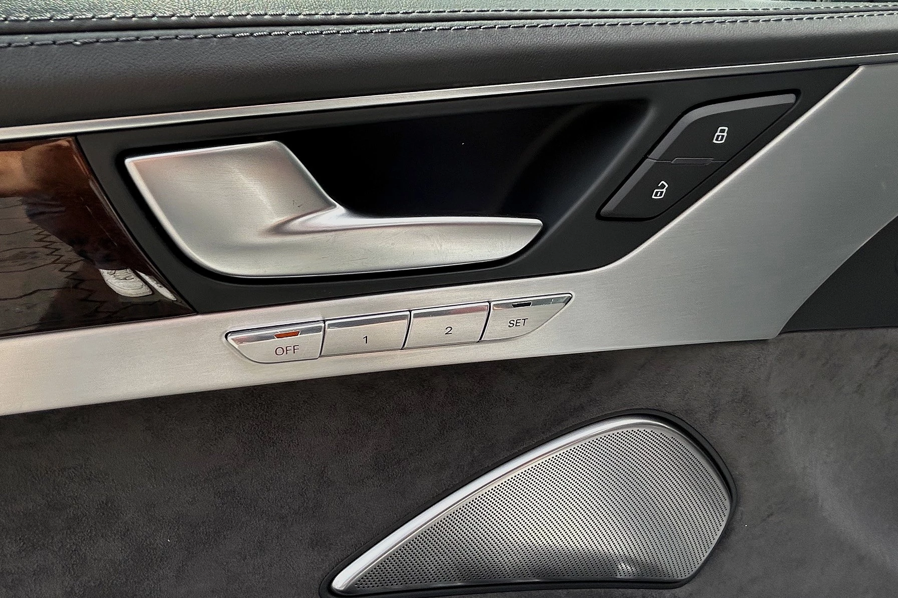 Hoofdafbeelding Audi A8