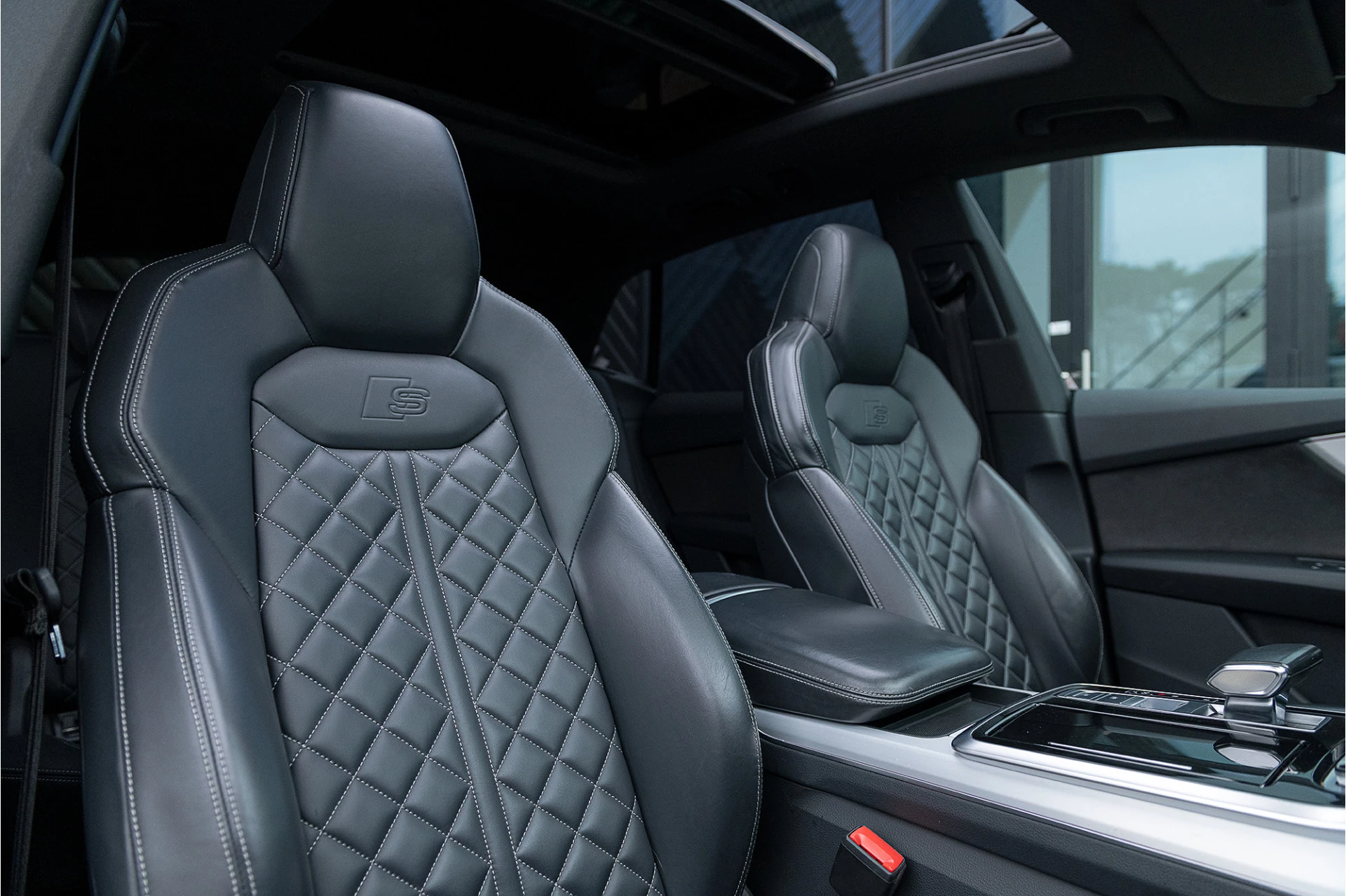 Hoofdafbeelding Audi Q8